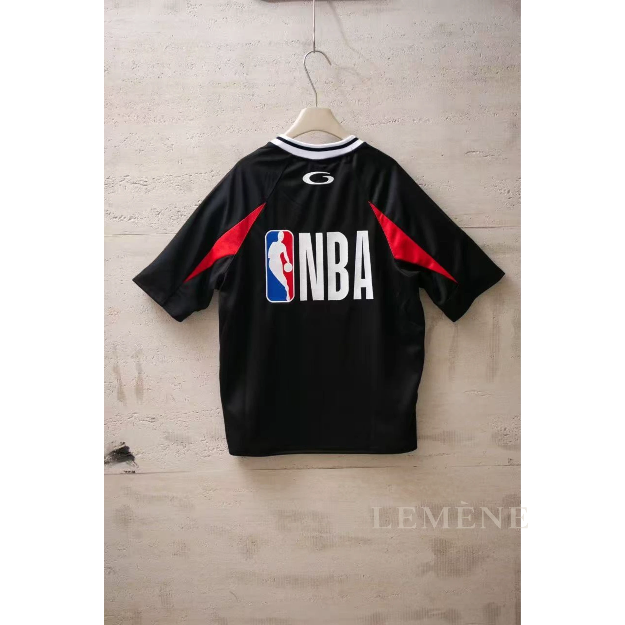 발렌시아가 X NBA 오버사이즈 반팔 티셔츠 디테일 이미지