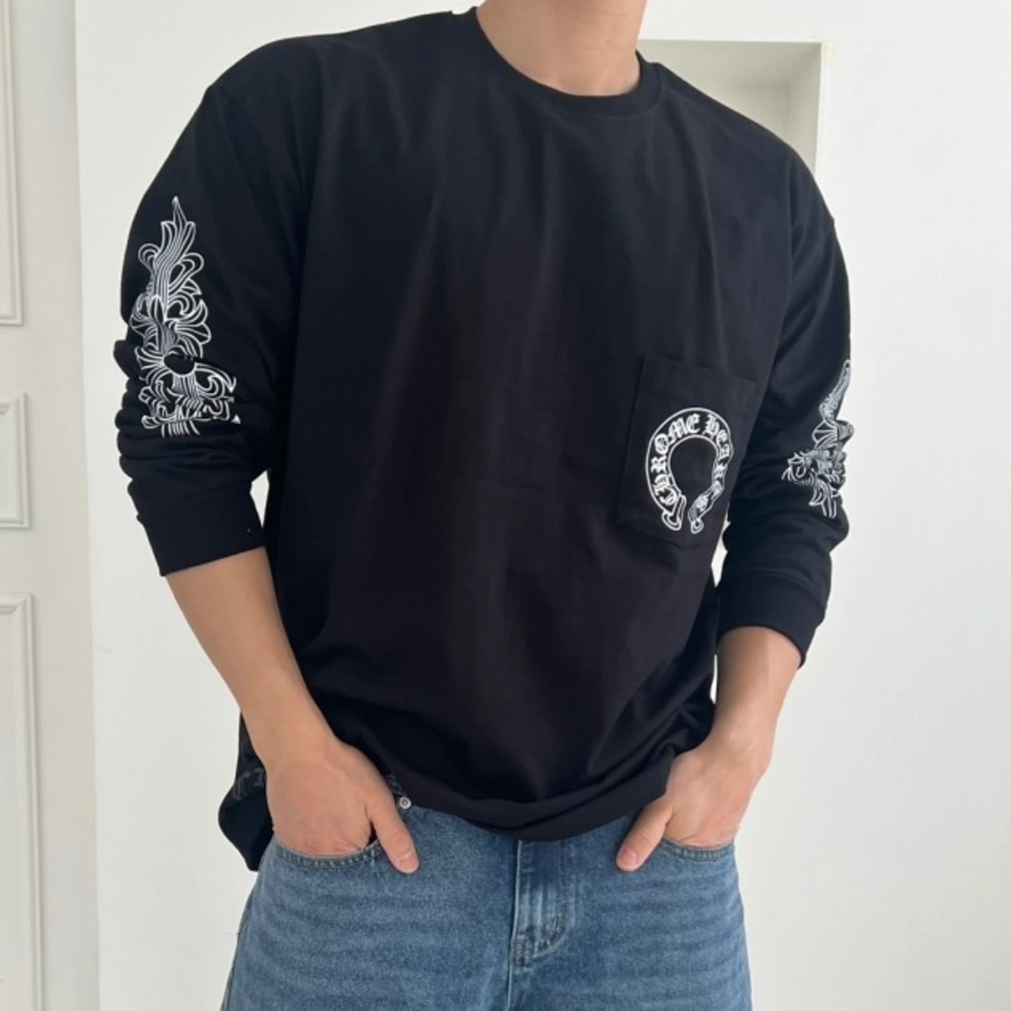크롬하츠 홀스슈 긴팔 티셔츠 착용 이미지