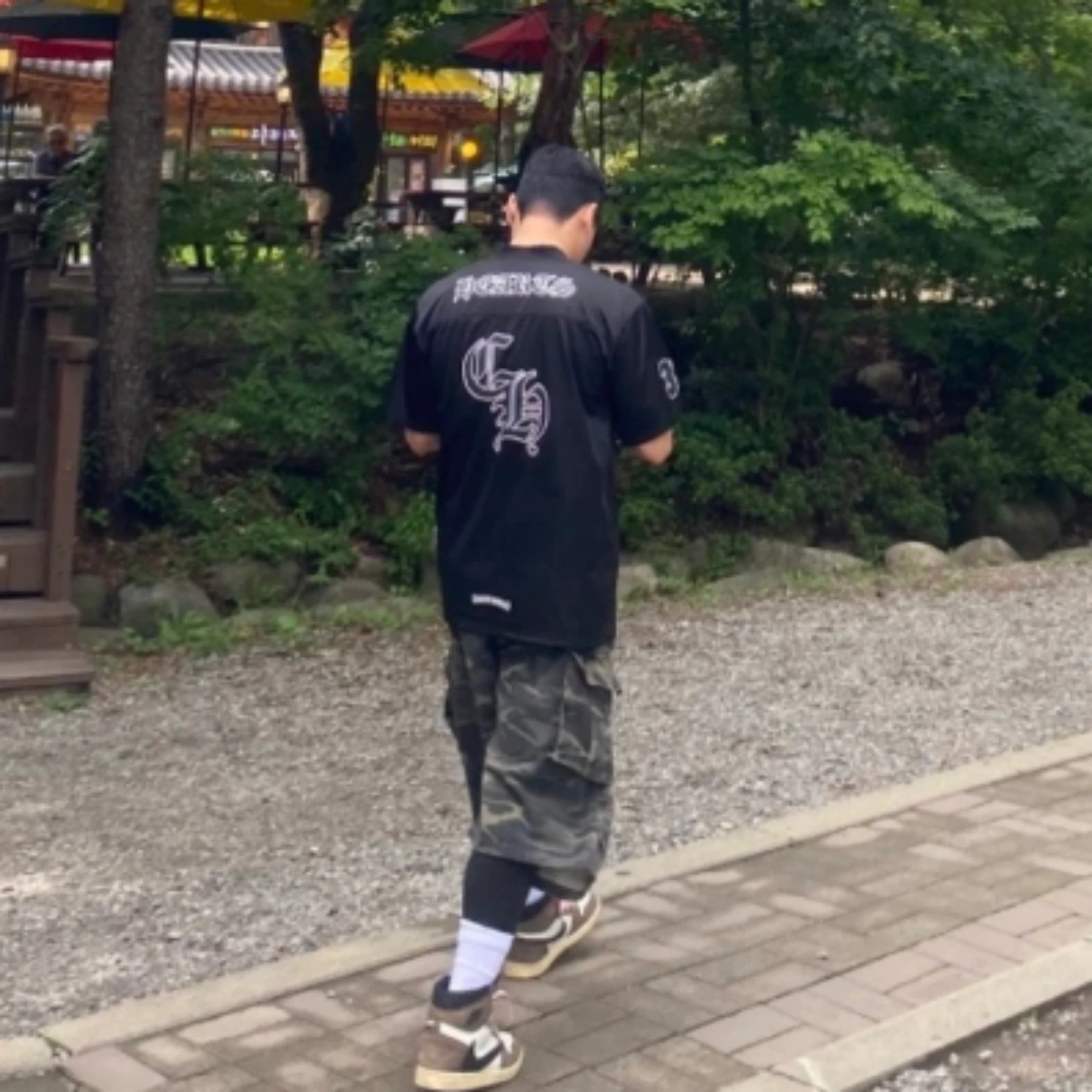 크롬하츠 메쉬 스타디움 반팔 티셔츠 착용 이미지