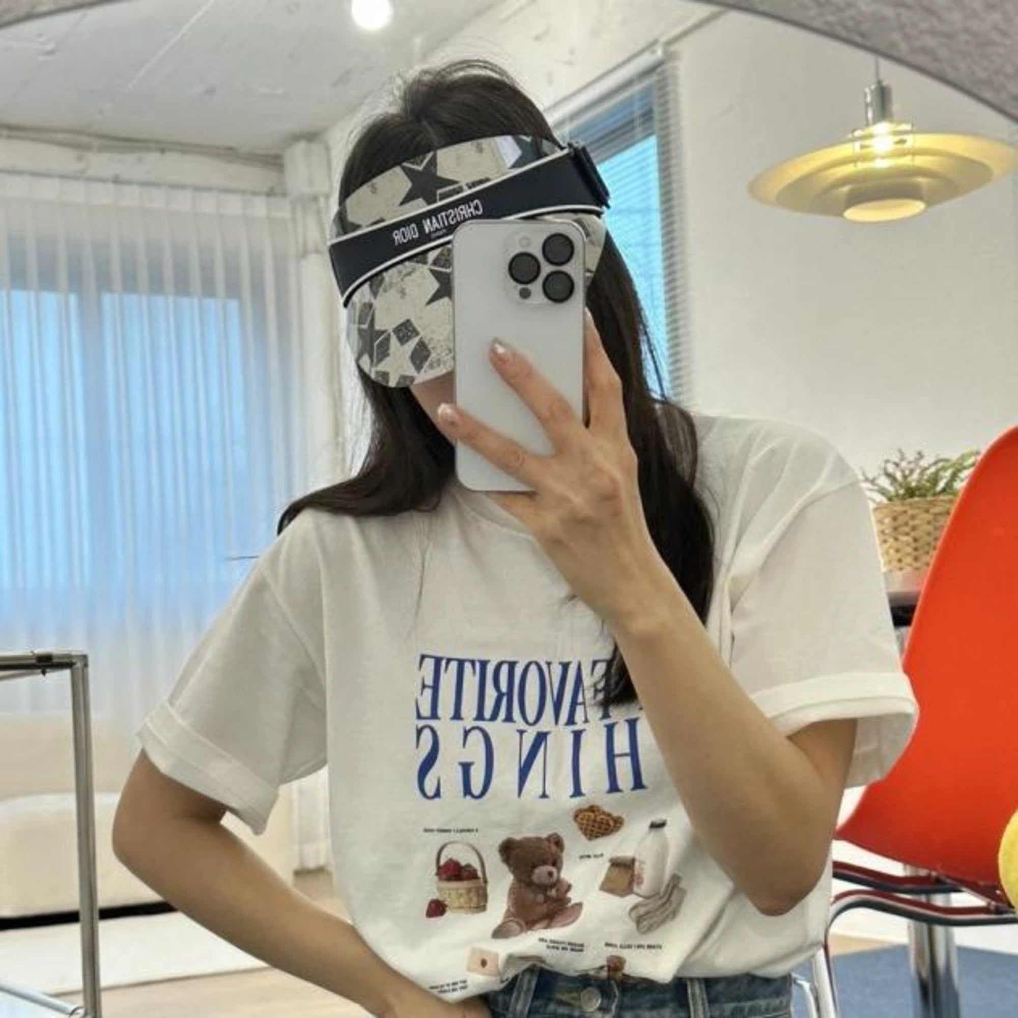 디올 클럽 V1U 썬캡 착용 이미지