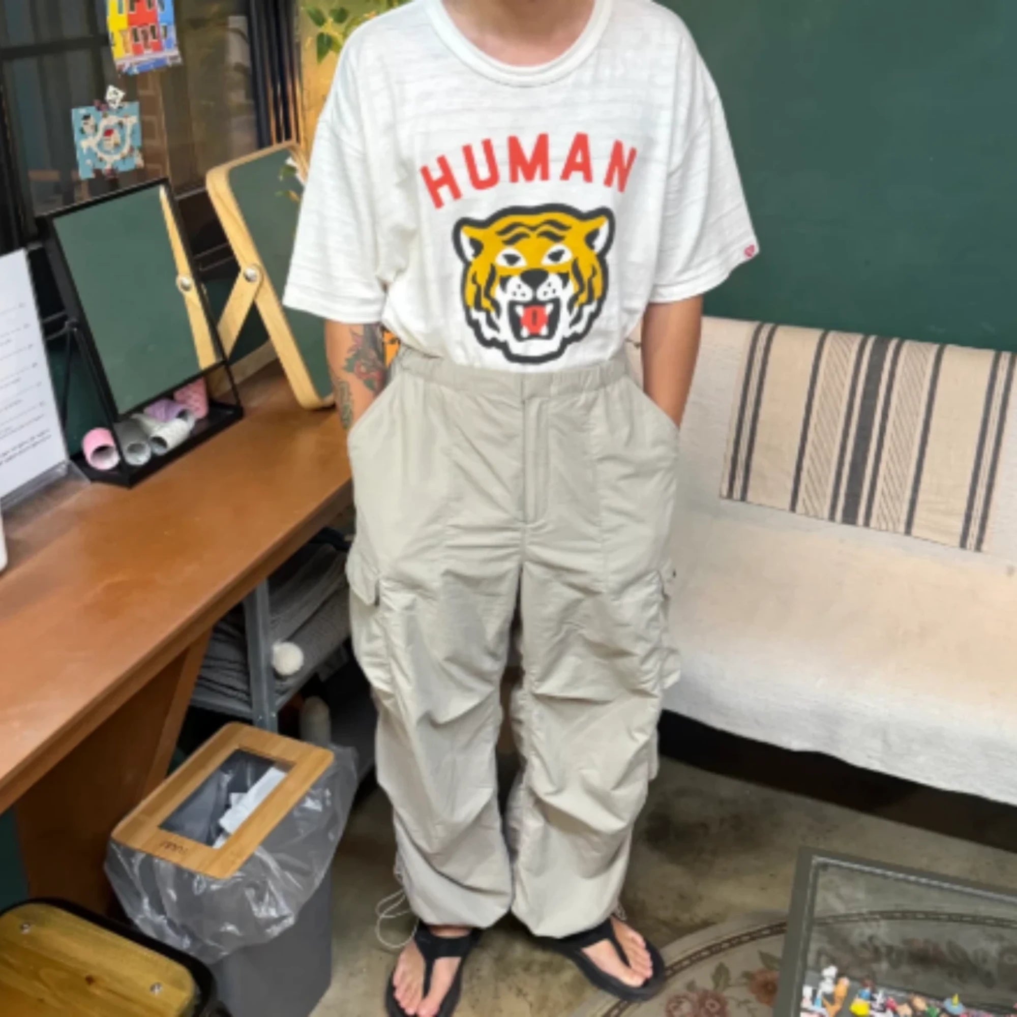휴먼메이드 타이거 반팔 티셔츠 착용 이미지