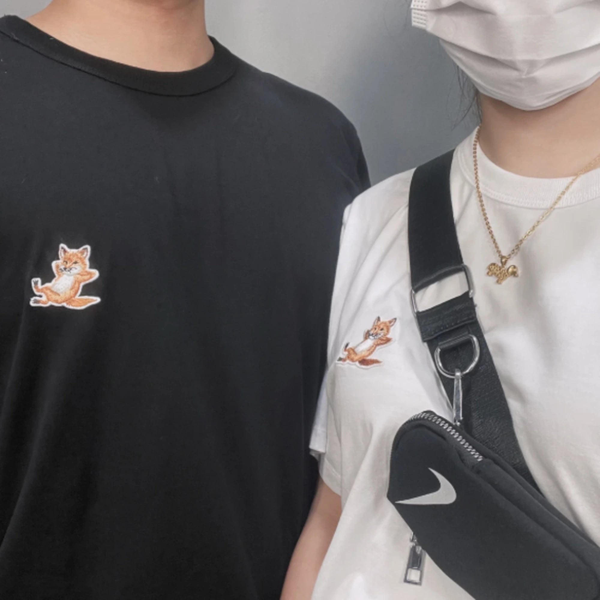 메종키츠네 칠랙스 폭스 반팔 티셔츠 착용 이미지