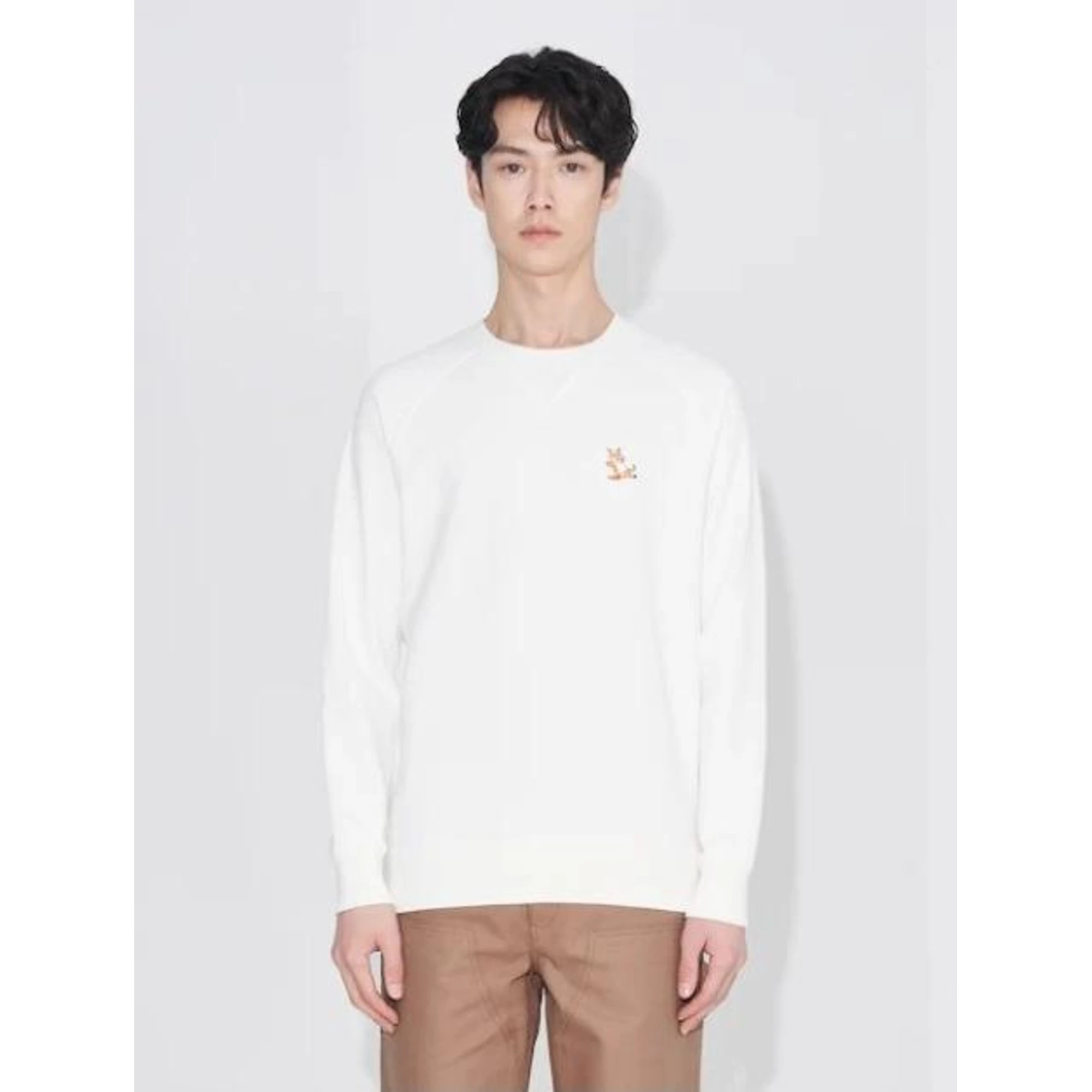 메종키츠네 칠랙스 맨투맨 착용 이미지