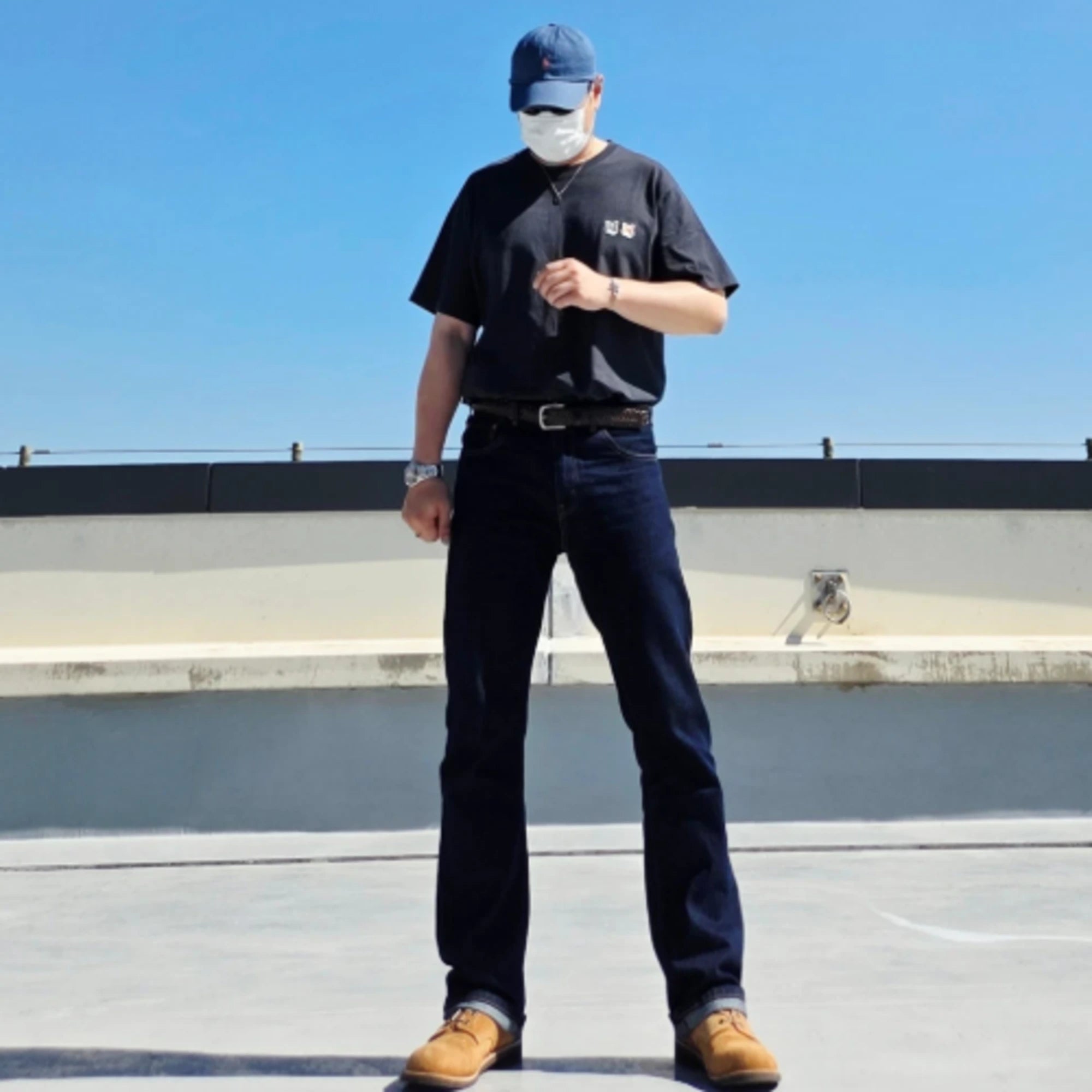 메종키츠네 더블 폭스헤드 반팔 티셔츠 BU00103KJ0008 착용 이미지