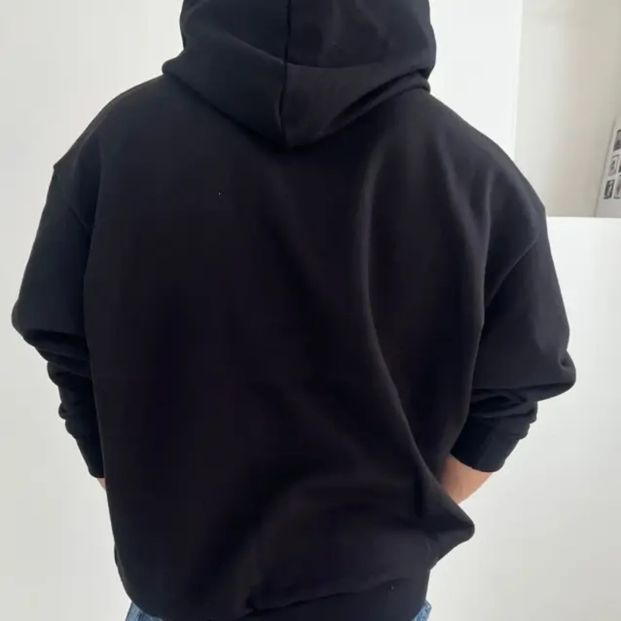 메종 마르지엘라 업사이드 다운 후드 착용 이미지