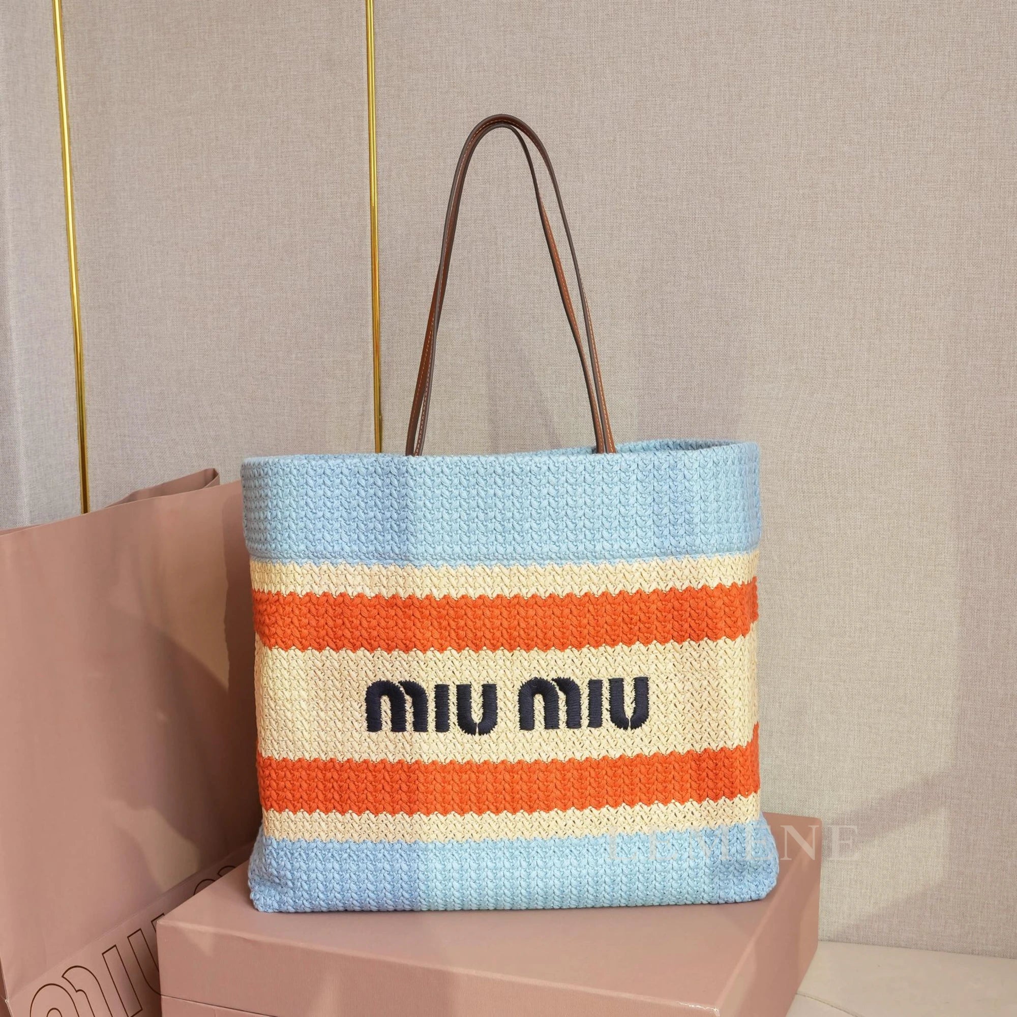 미우미우 라피아 이펙트 우븐 토트백 5BG228 디테일 이미지
