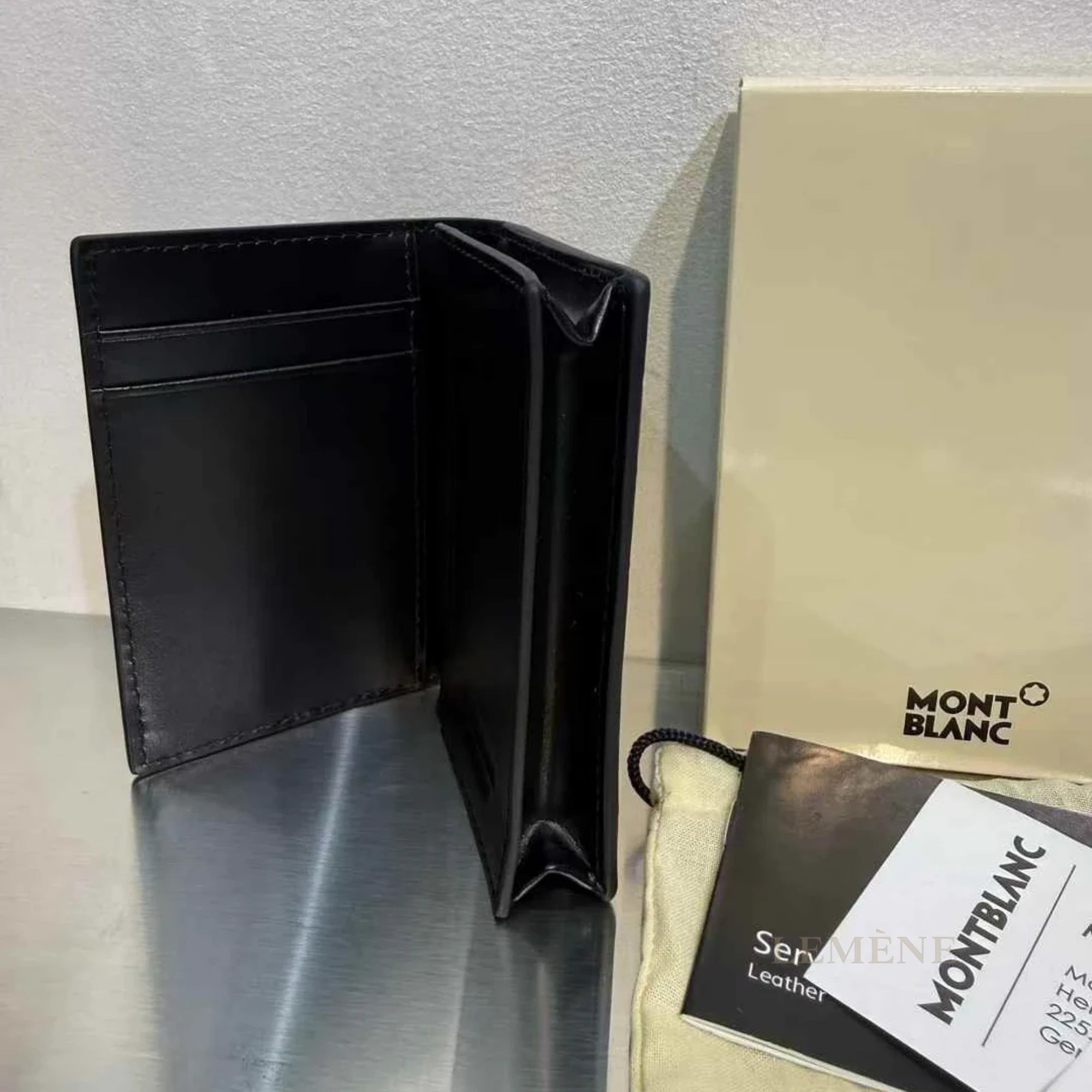 몽블랑 악어 패턴 카드지갑 MB220487 디테일 이미지