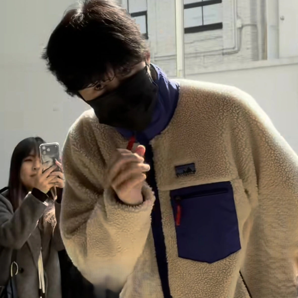 파타고니아 클래식 레트로X 플리스 재킷 23057 착용 이미지