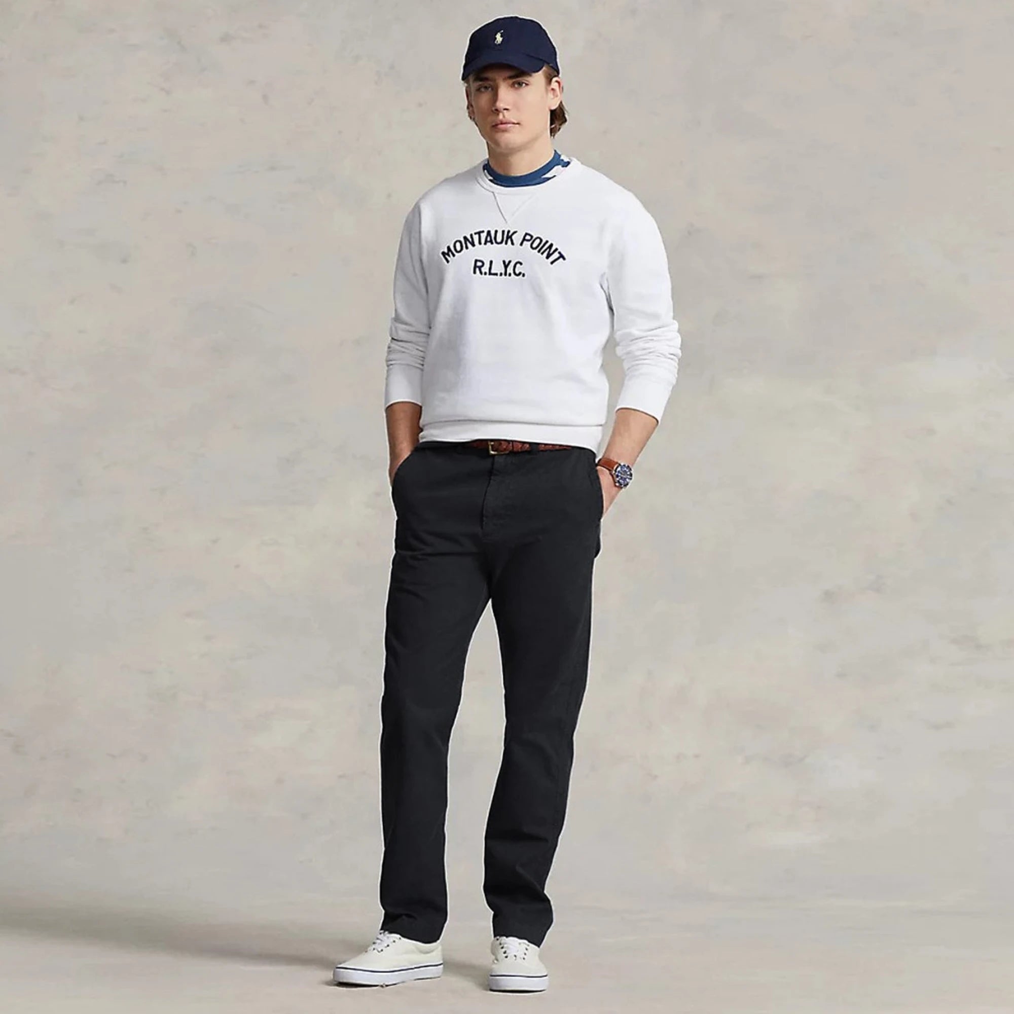 폴로 랄프로렌 워시 스트레치 치노 팬츠 착용 이미지