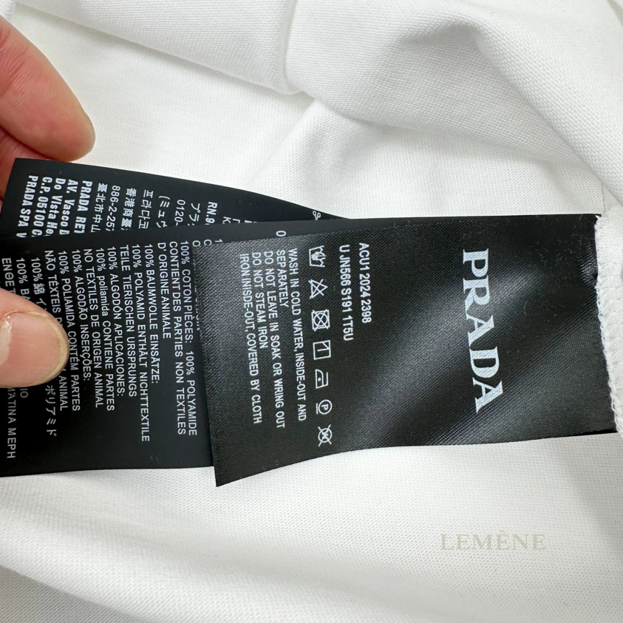 프라다 패브릭 패치 반팔 티셔츠 디테일 이미지