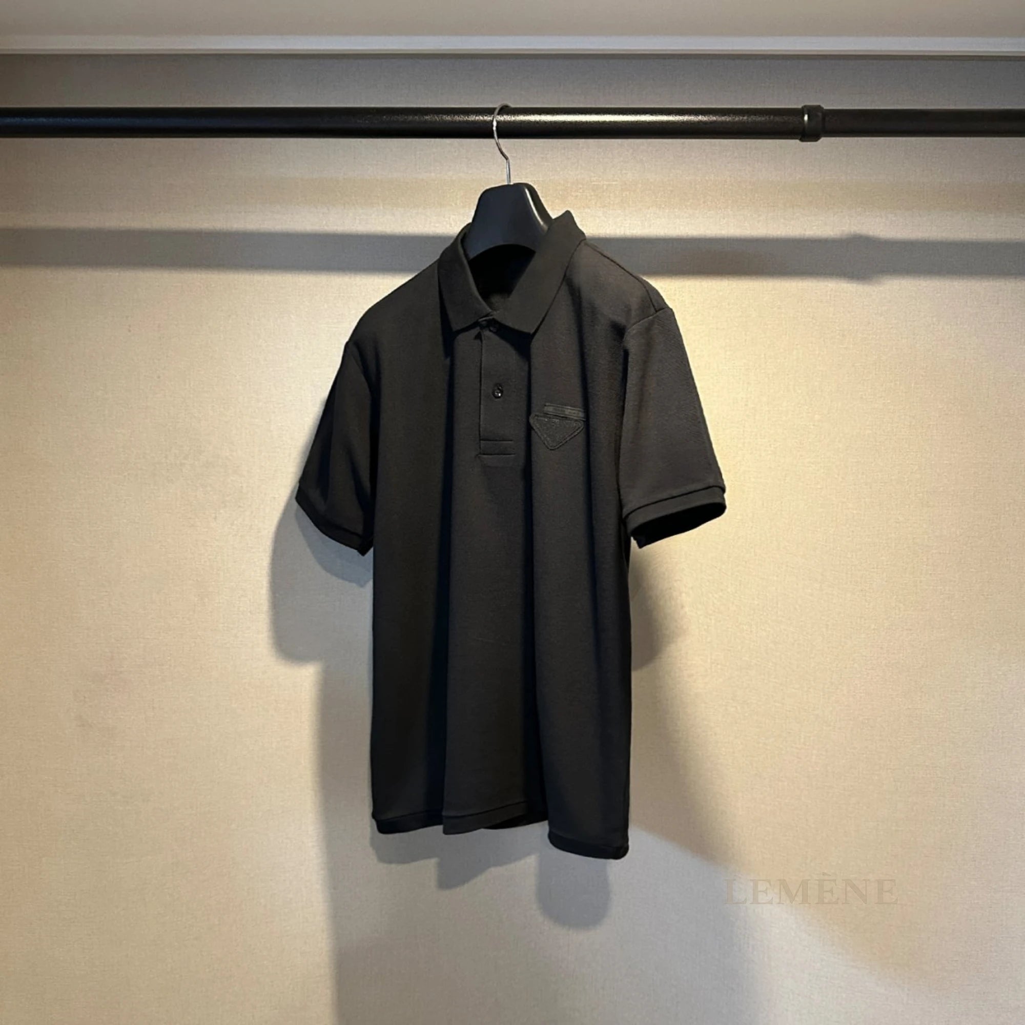 프라다 피케 폴로 반팔 티셔츠 디테일 이미지