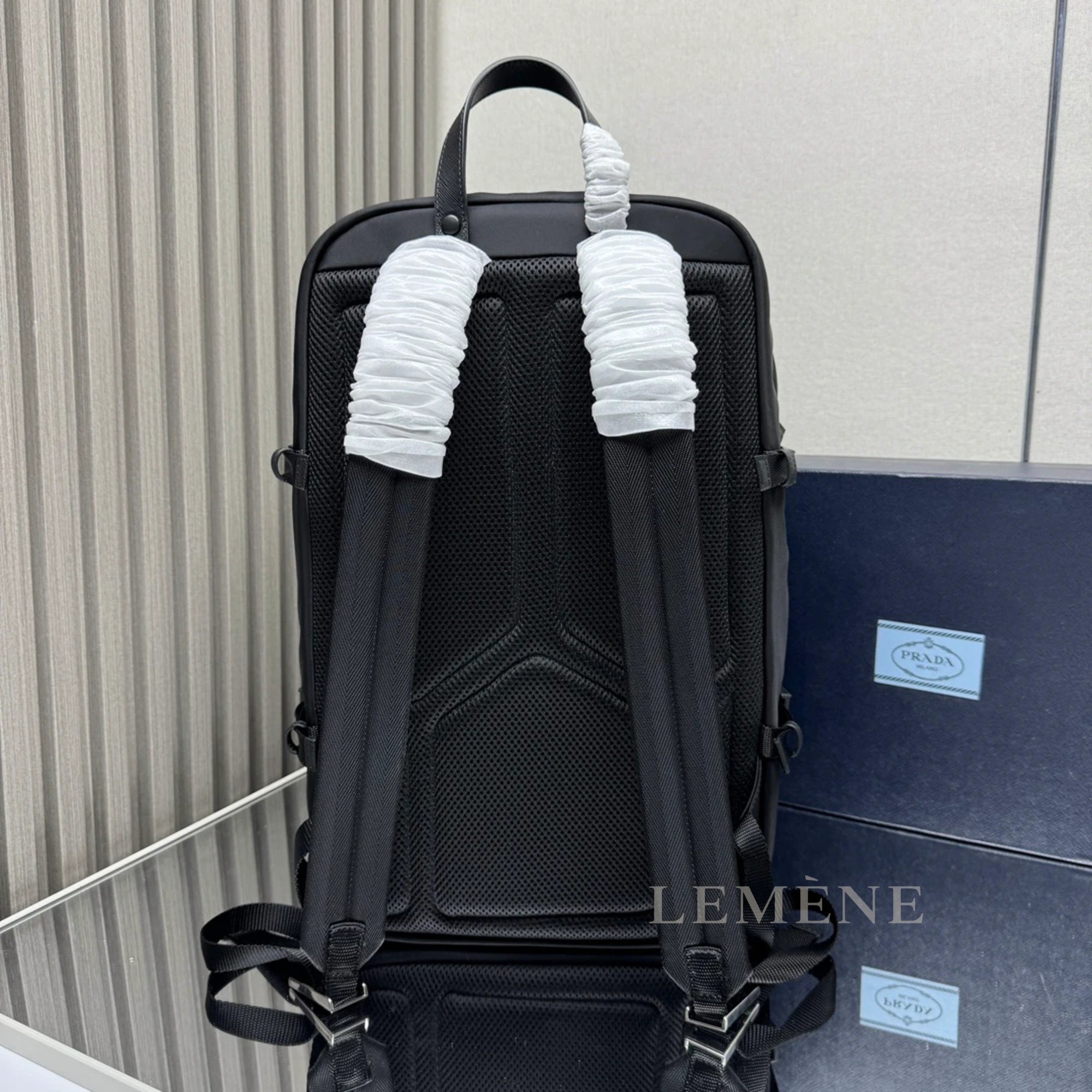 프라다 리나일론 앤 사피아노 레더 백팩 2VZ101 디테일 이미지