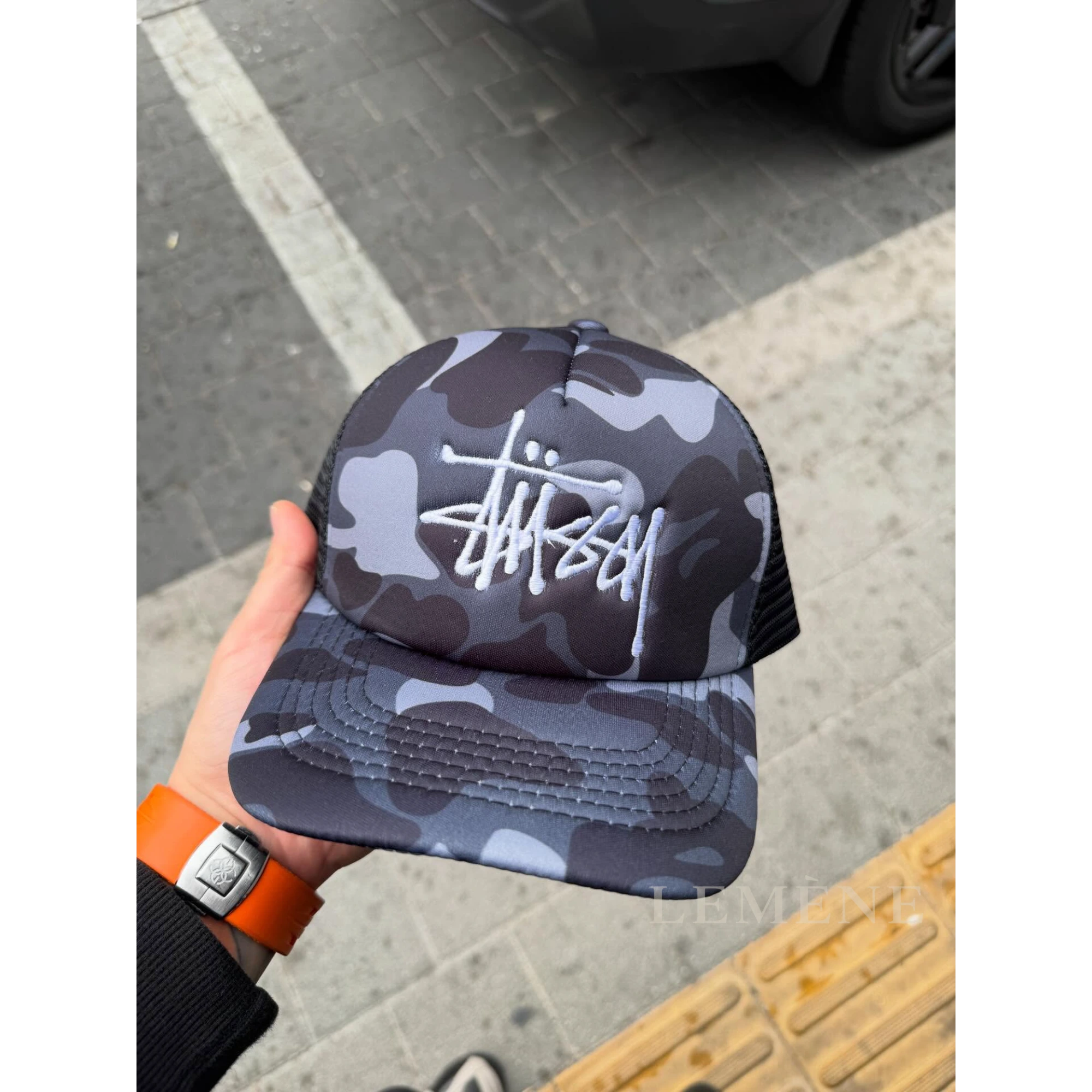 스투시 X 베이프 트러커캡 디테일 이미지