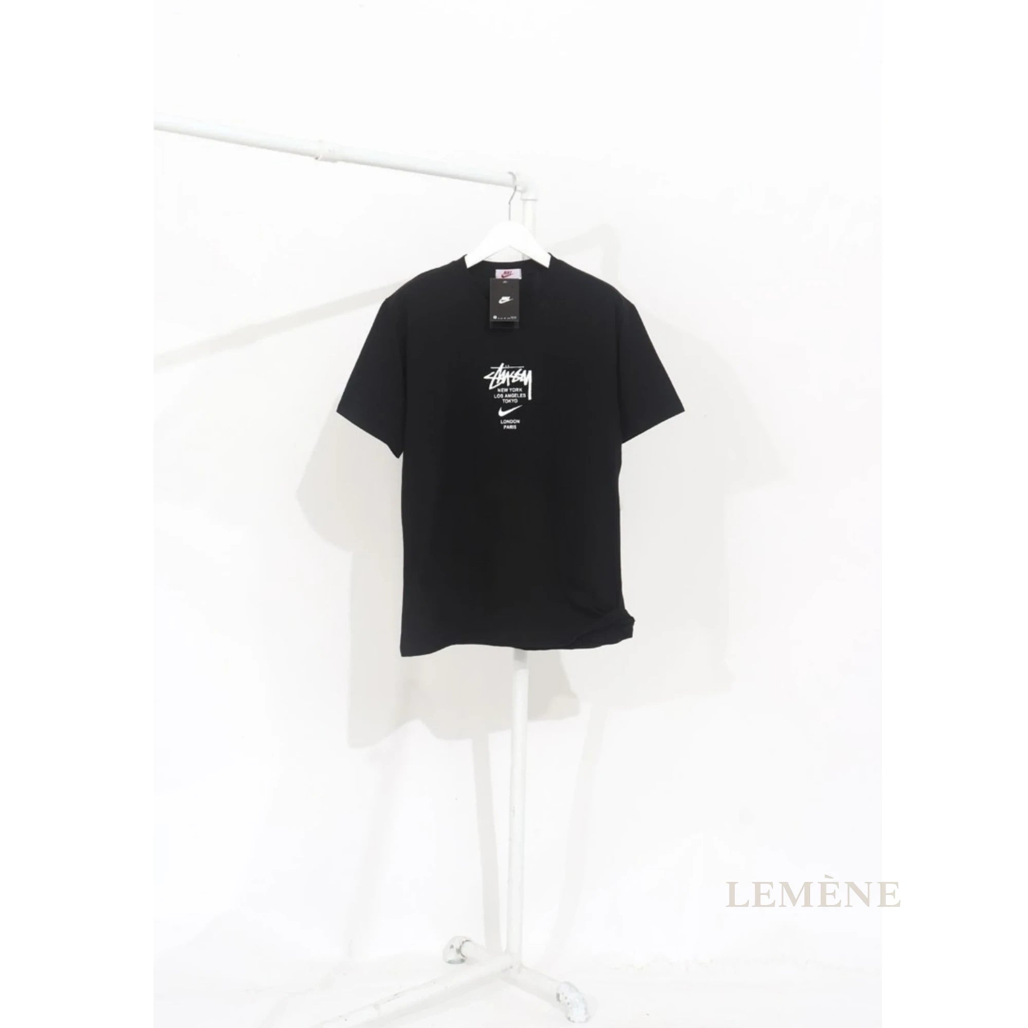 나이키 x 스투시 인터내셔널 반팔 티셔츠 디테일 이미지