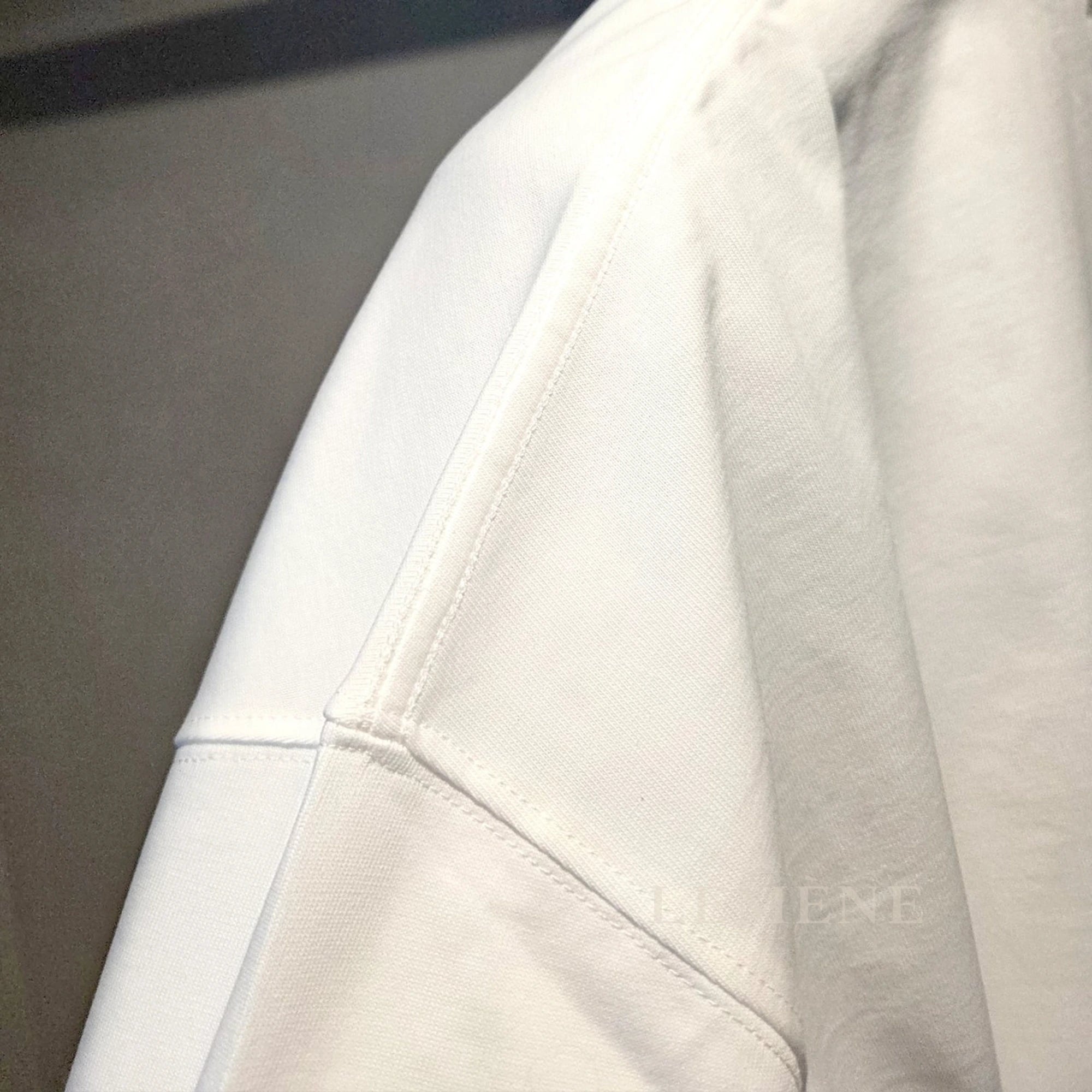 아미 스몰 하트 튤립 자수 반팔 티셔츠 디테일 이미지