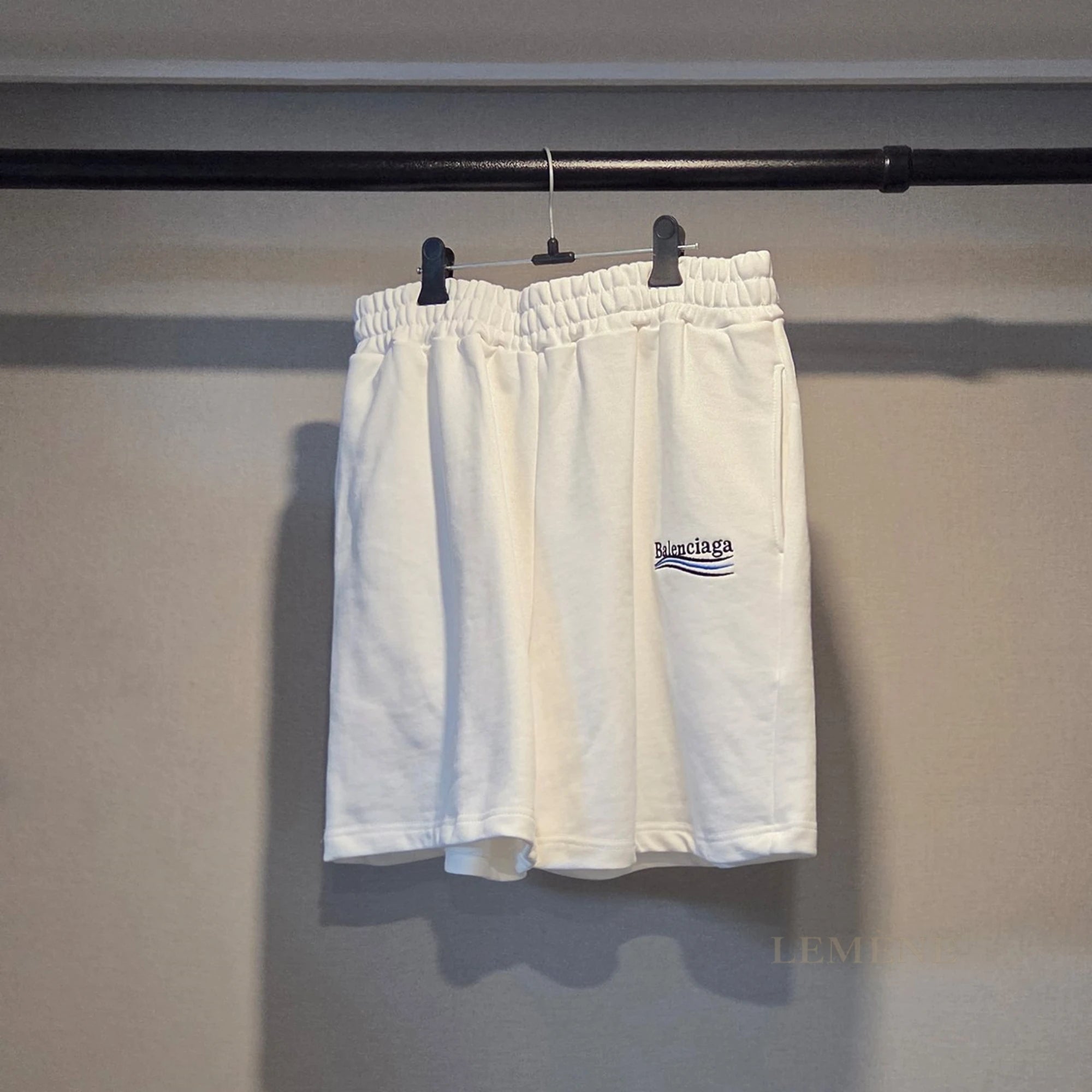 발렌시아가 폴리티컬 캠페인 반바지 디테일 이미지