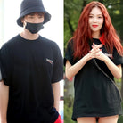발렌시아가 웨이브로고 오버핏 반팔 티셔츠 착용 이미지