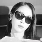 디올 Icon S1F 선글라스 착용 이미지