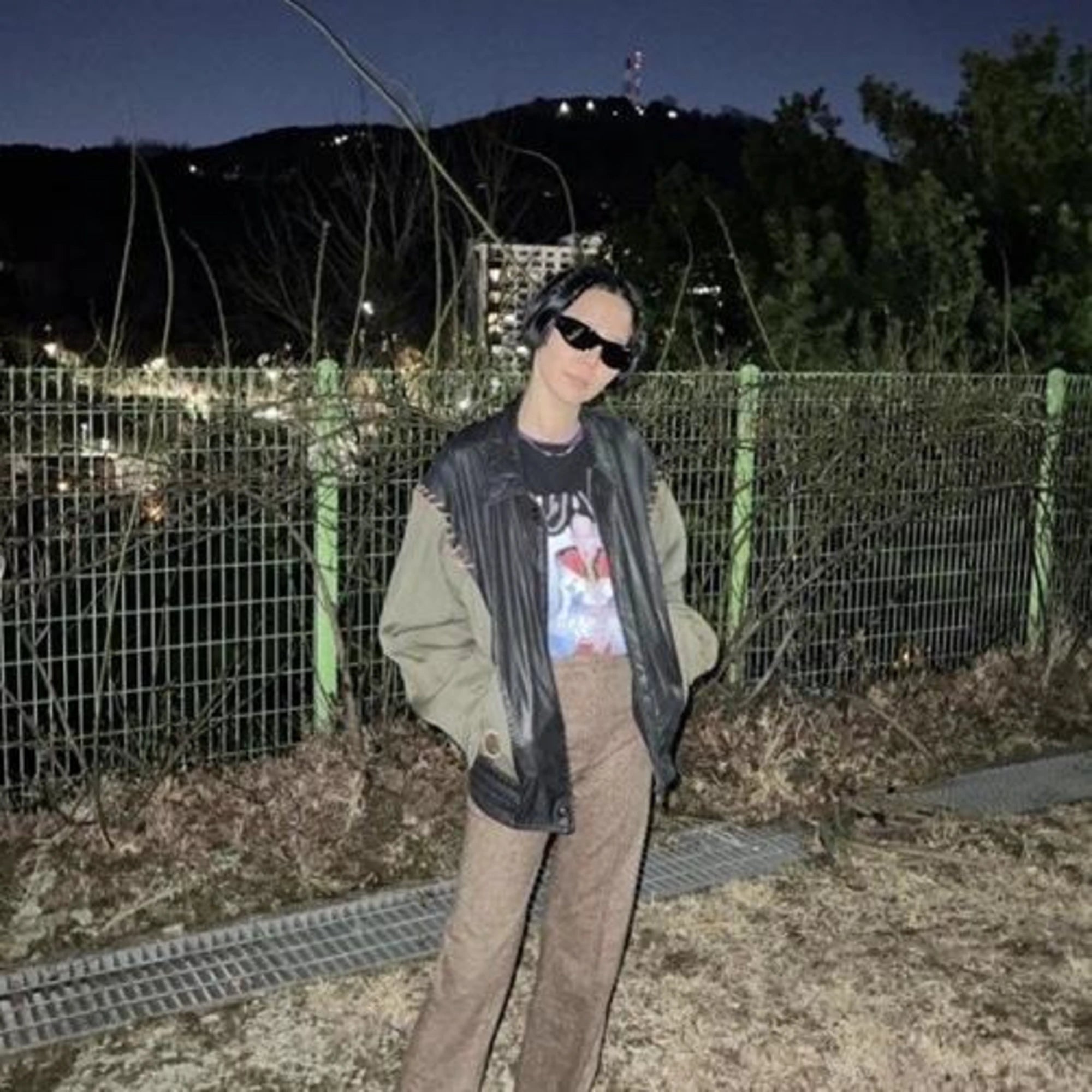 젠틀몬스터 X 마르지엘라 MM004 선글라스 착용 이미지