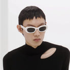 젠틀몬스터 X 마르지엘라 MM004 선글라스 착용 이미지