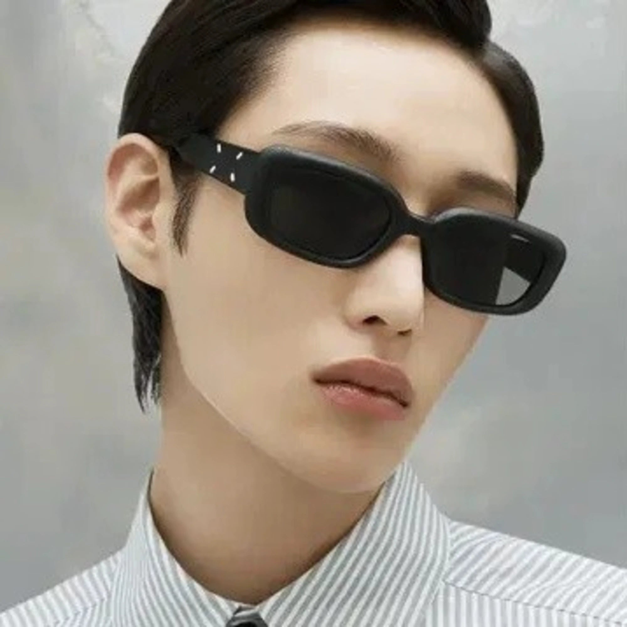 젠틀몬스터 X 마르지엘라 MM008 선글라스 착용 이미지