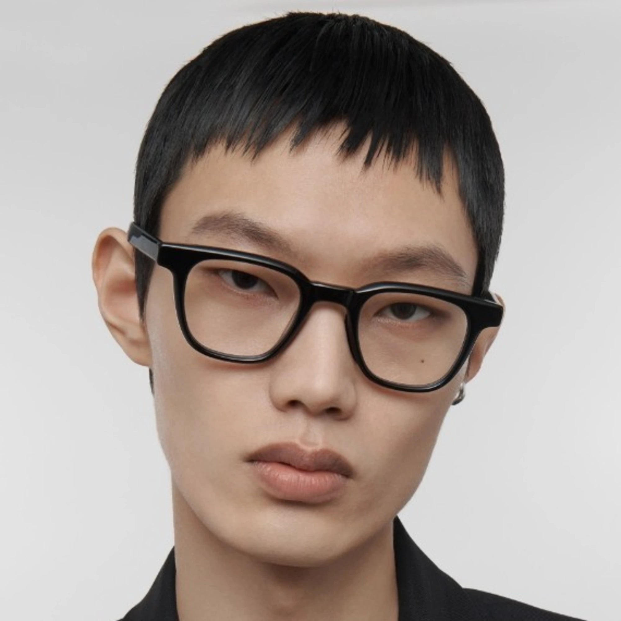 젠틀몬스터 X 마르지엘라 MM010 안경 QQ9BNE3POM6H 착용 이미지