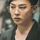 구찌 GG0396O 003 안경 착용 이미지