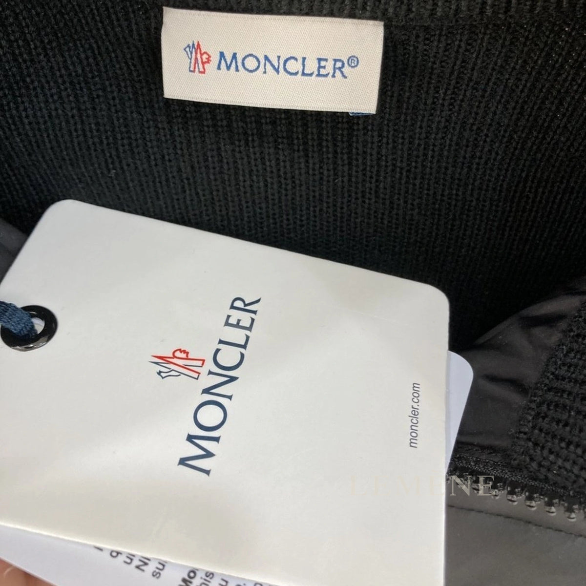 몽클레르 패딩 집업 가디건 디테일 이미지