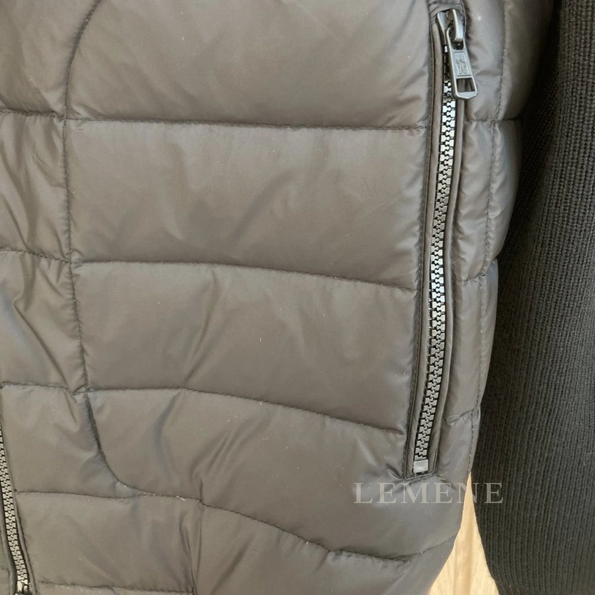 몽클레르 패딩 집업 가디건 디테일 이미지