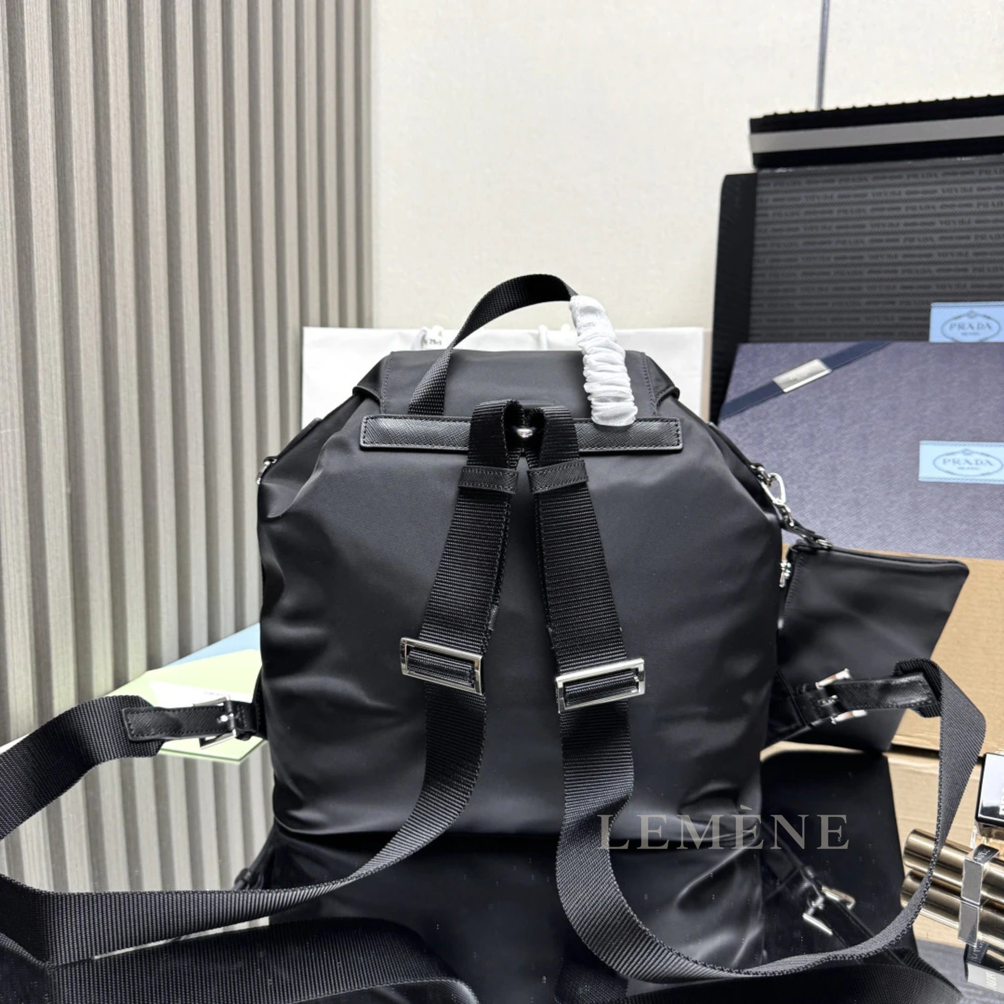 프라다 리나일론 미디움 백팩 1BZ811 디테일 이미지