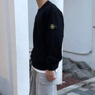 스톤 아일랜드 와펜 맨투맨 착용 이미지