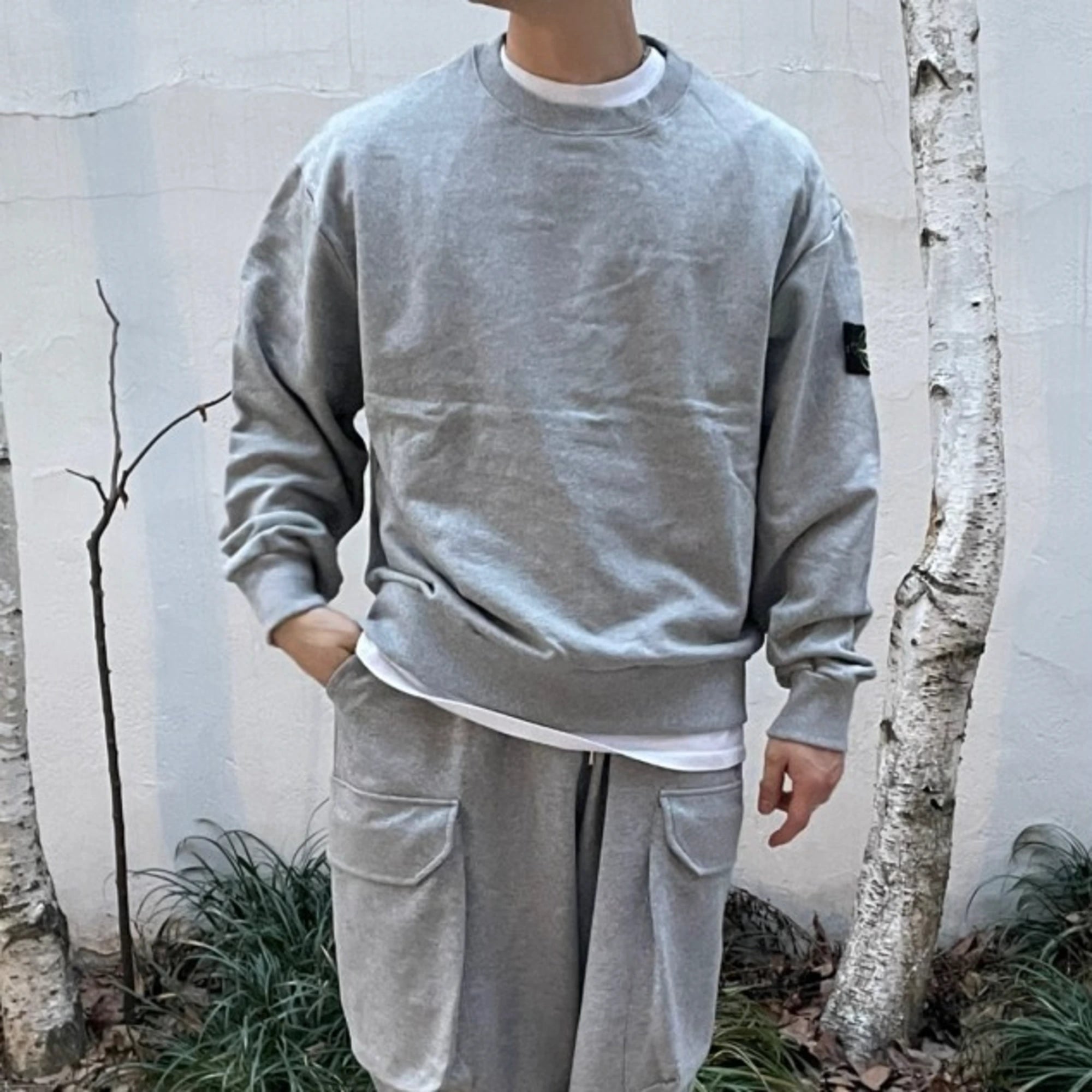 스톤 아일랜드 와펜 맨투맨 착용 이미지