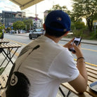 스투시 체리 반팔 티셔츠 착용 이미지