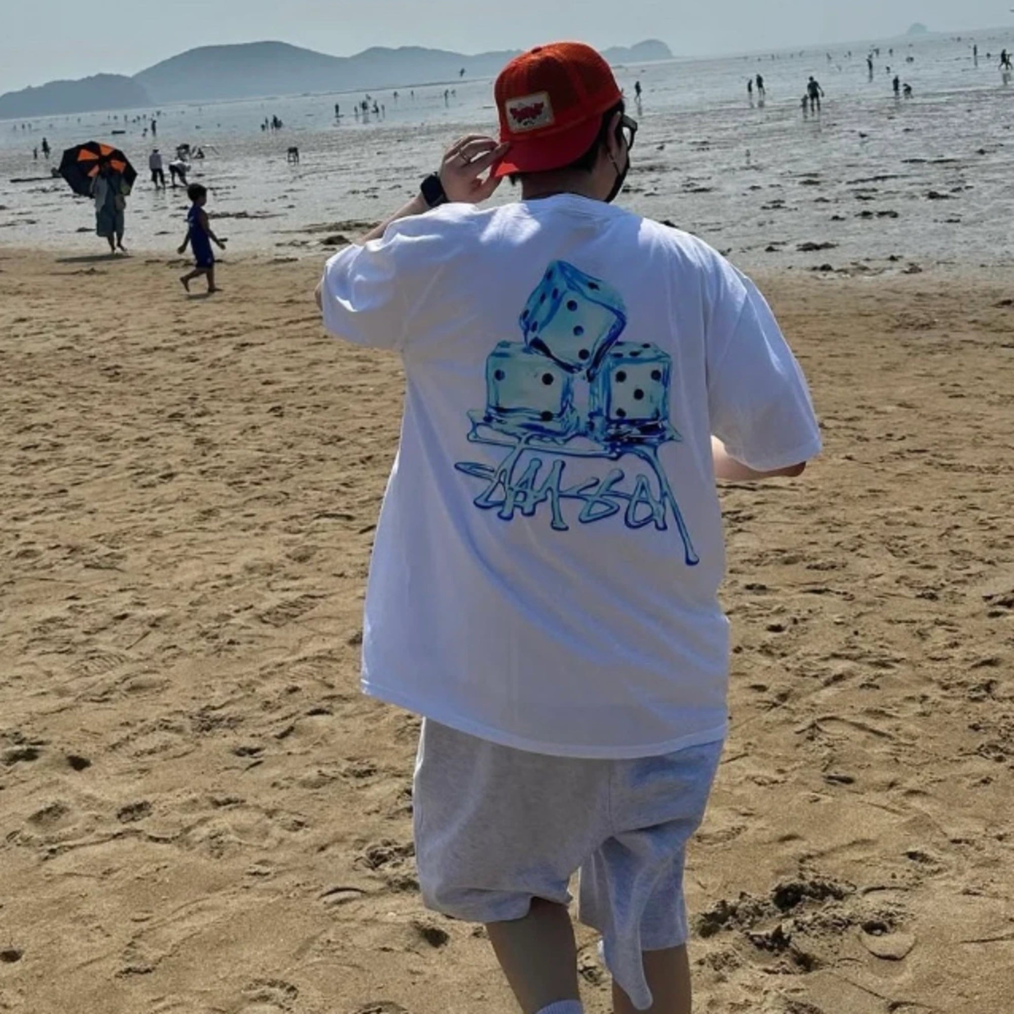 스투시 멜티드 오버핏 반팔 티셔츠 착용 이미지