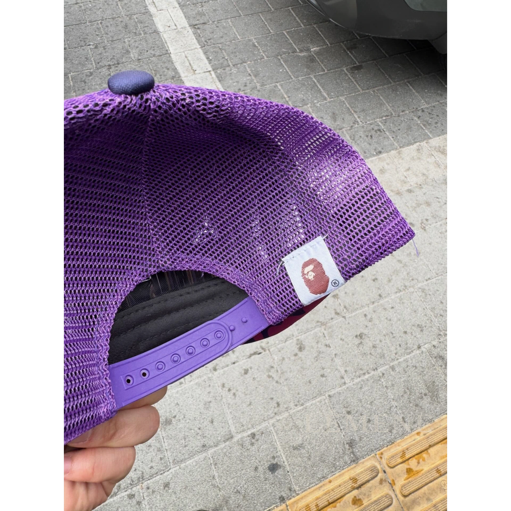 스투시 X 베이프 트러커캡 디테일 이미지