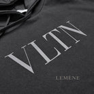 발렌티노 VLTN 로고 후드티 E73549 디테일 이미지
