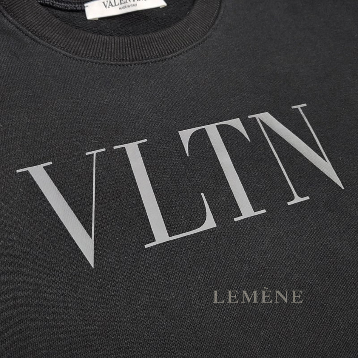 발렌티노 VLTN 로고 맨투맨 VMF26M9JA 디테일 이미지