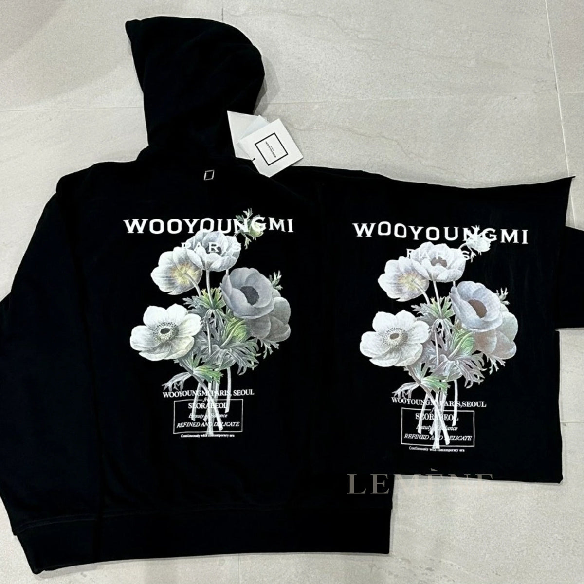 우영미 플라워 백로고 후드티 W233TS36715B 디테일 이미지