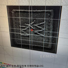우영미 프론트 로고 반팔 티셔츠 디테일 이미지