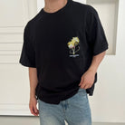 우영미 야자수 그래픽 반팔 티셔츠 착용 이미지